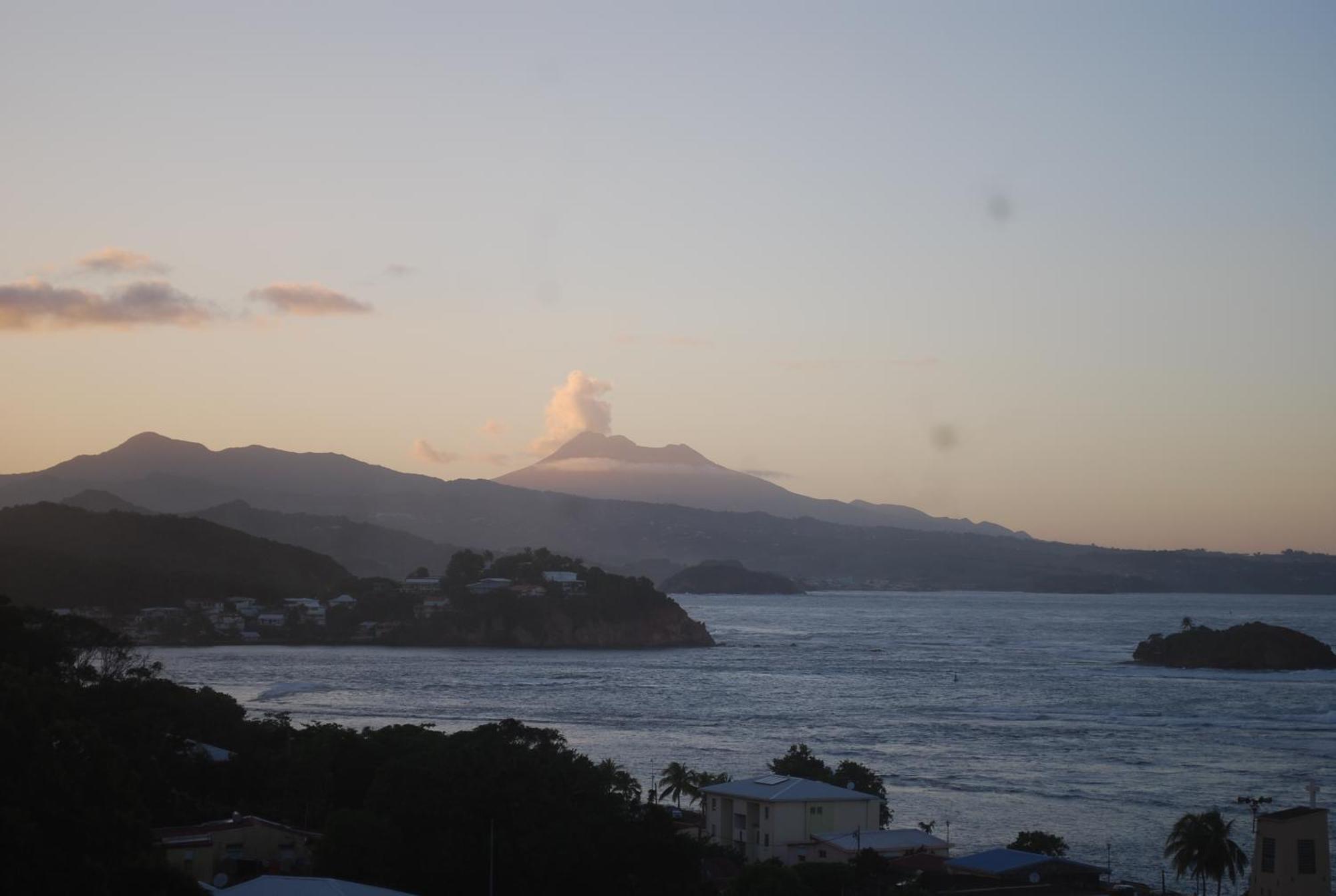 Appartement De La Baie, Vue Magnifique, Tartane ラ・トリニテ エクステリア 写真